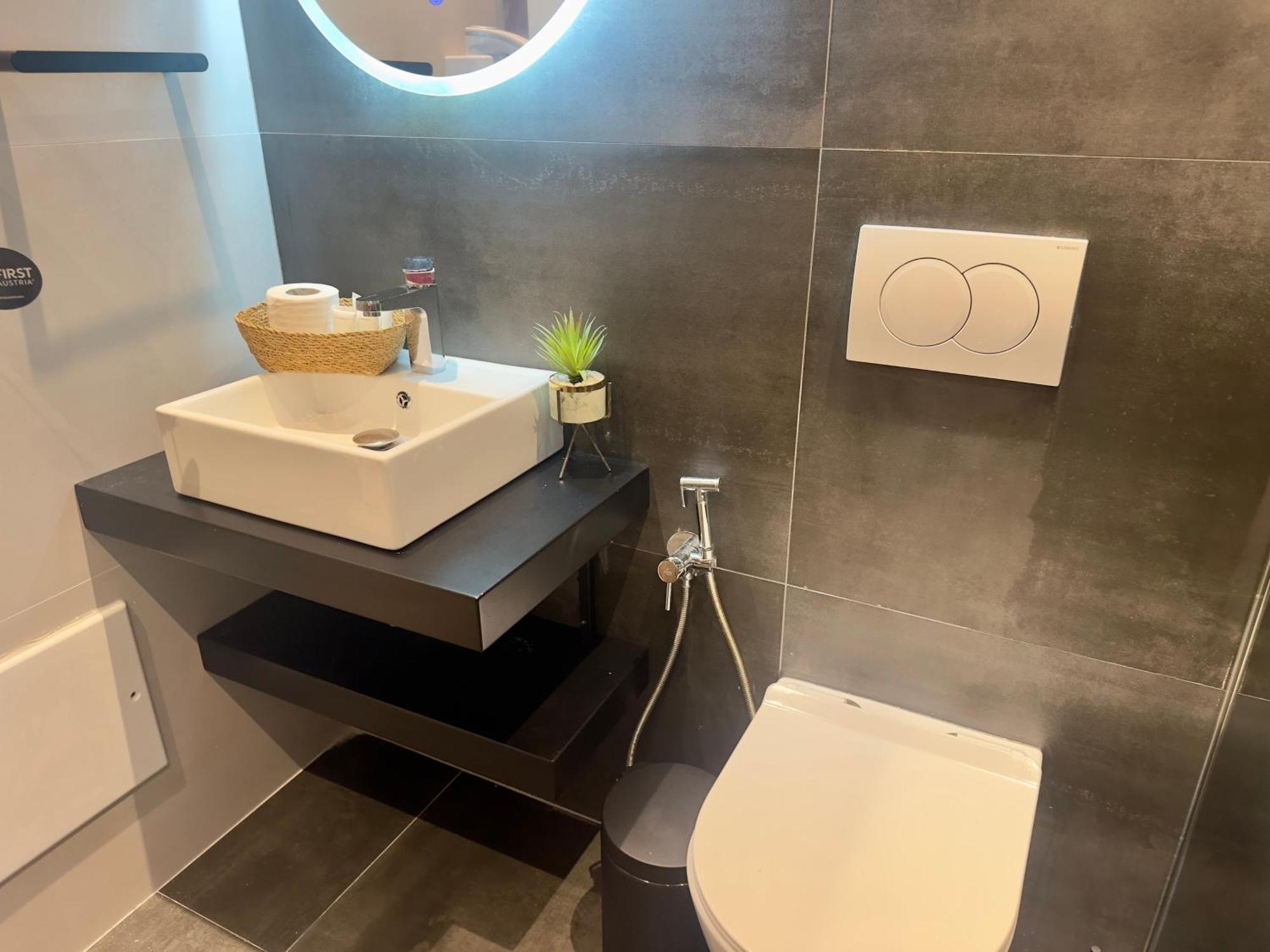 Elmar Comfort Vlorë エクステリア 写真